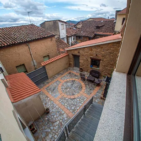 At La Abuela Antonia- Ca Pablo Torre de Don Miguel