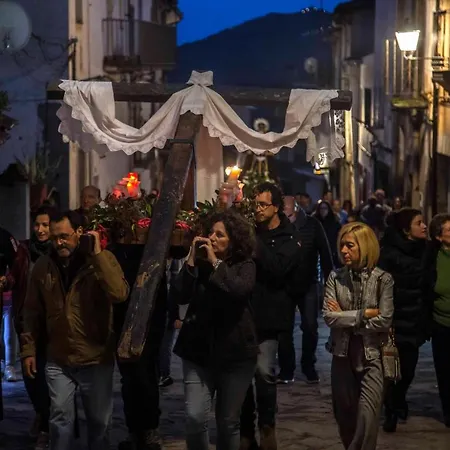 At La Abuela Antonia- Ca Pablo * Torre de Don Miguel